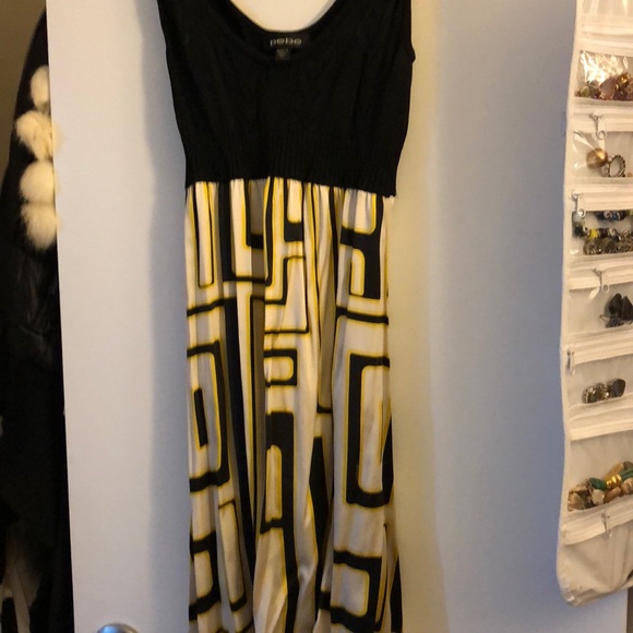 bebe Dresses & Skirts - Cute silk dress XS Bebe